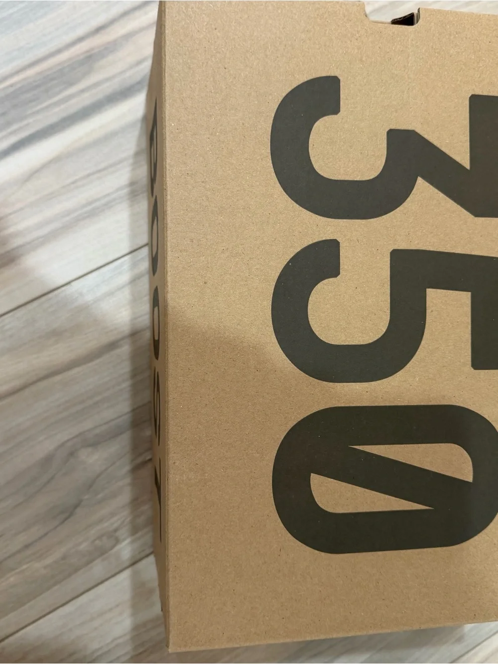 Yeezy Boost 350 V2 Zebra